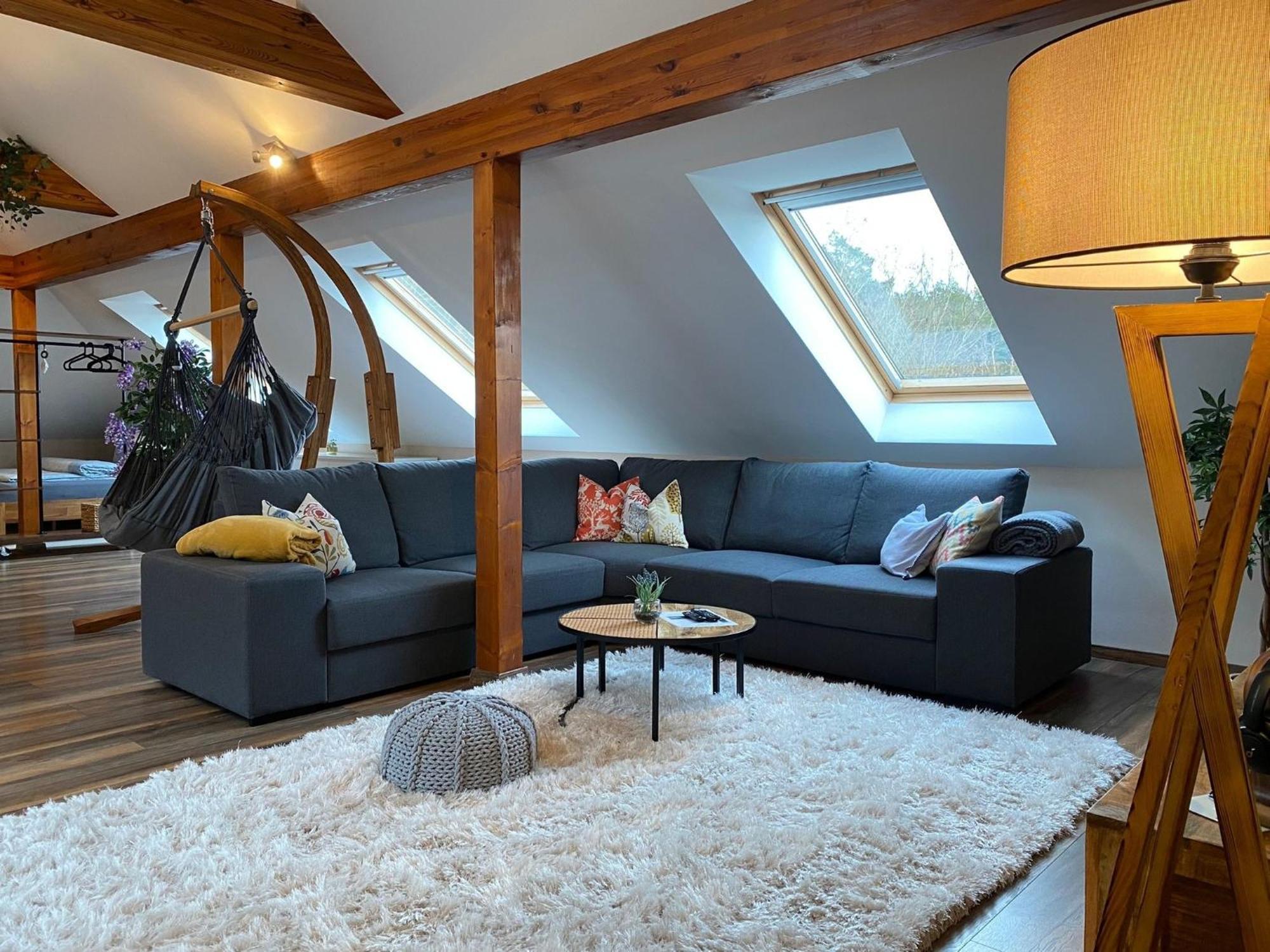 Ferienwohnung Am Waldesrand - Garten, Terrasse, Grill, Luftkuehler, Massagesessel, Kinderspielecke, Spielekonsole Cottbus Kültér fotó